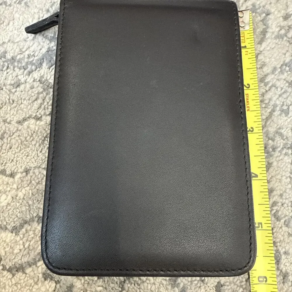 Coach Black Genuine Leather Small Zip Around Card Case notebook holder Vintage